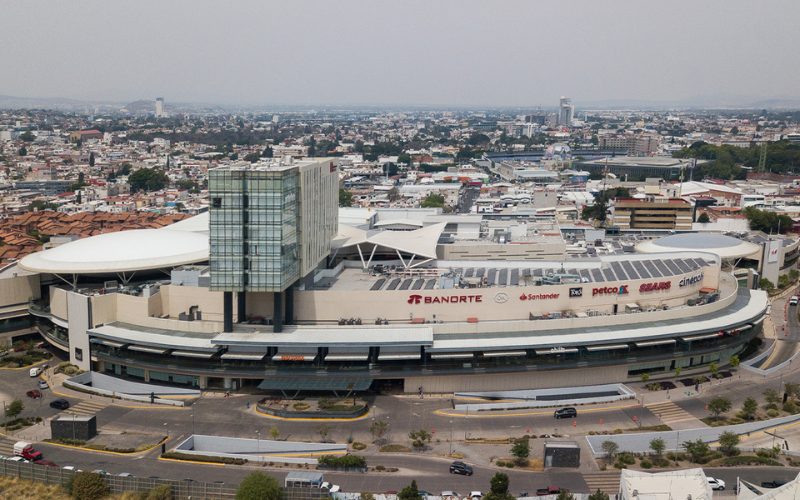 Plaza Comercial Querétaro